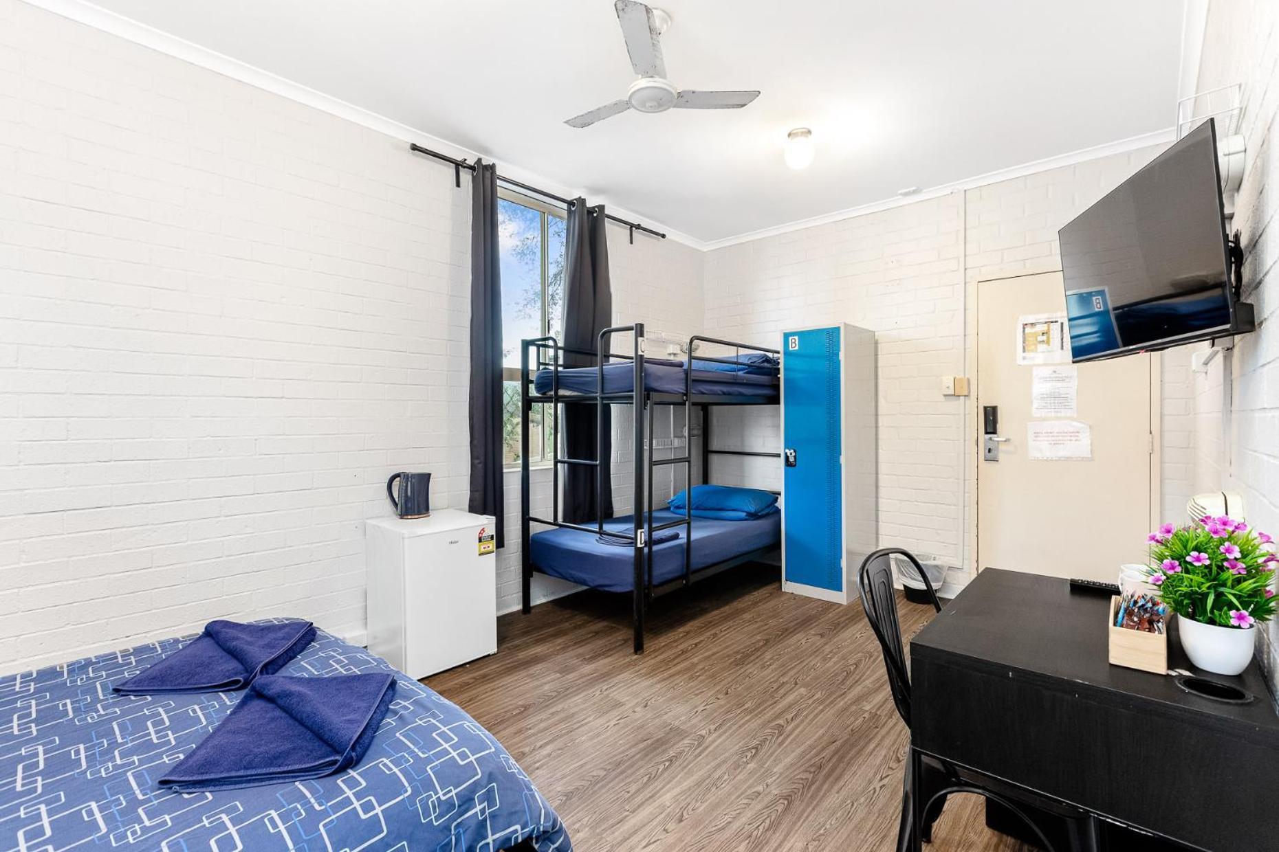 Хостел Newtown Backpackers Сидней Экстерьер фото