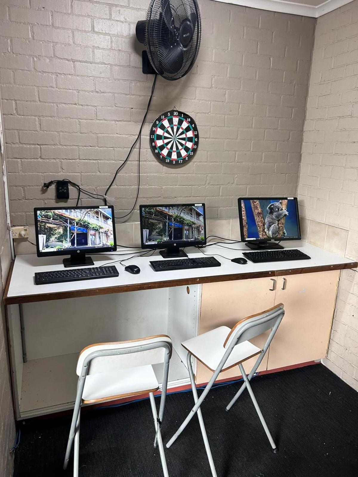 Хостел Newtown Backpackers Сидней Экстерьер фото