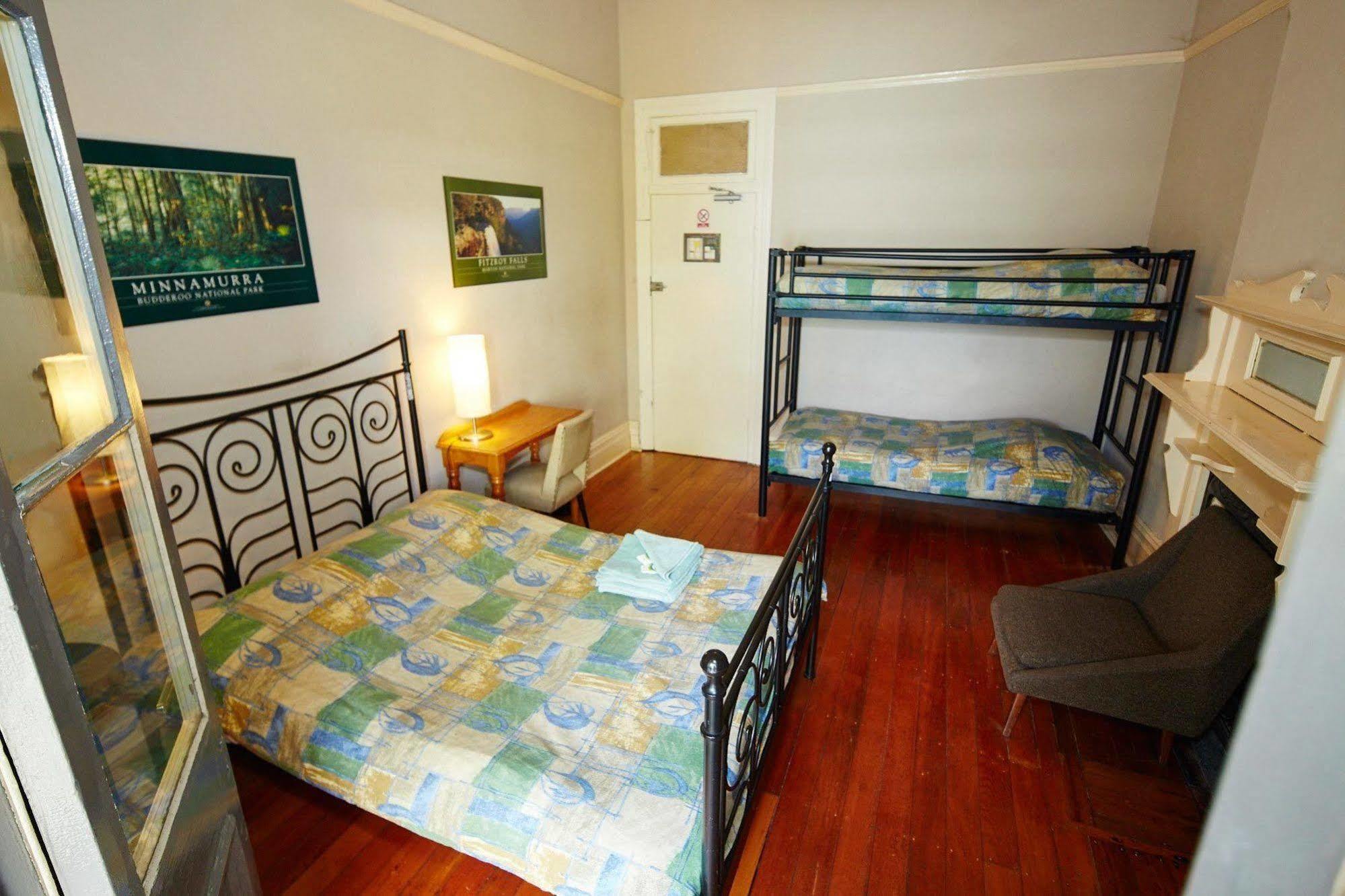 Хостел Newtown Backpackers Сидней Экстерьер фото
