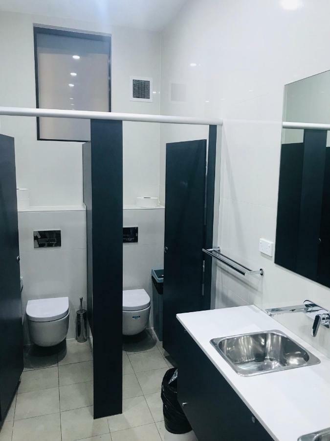 Хостел Newtown Backpackers Сидней Экстерьер фото